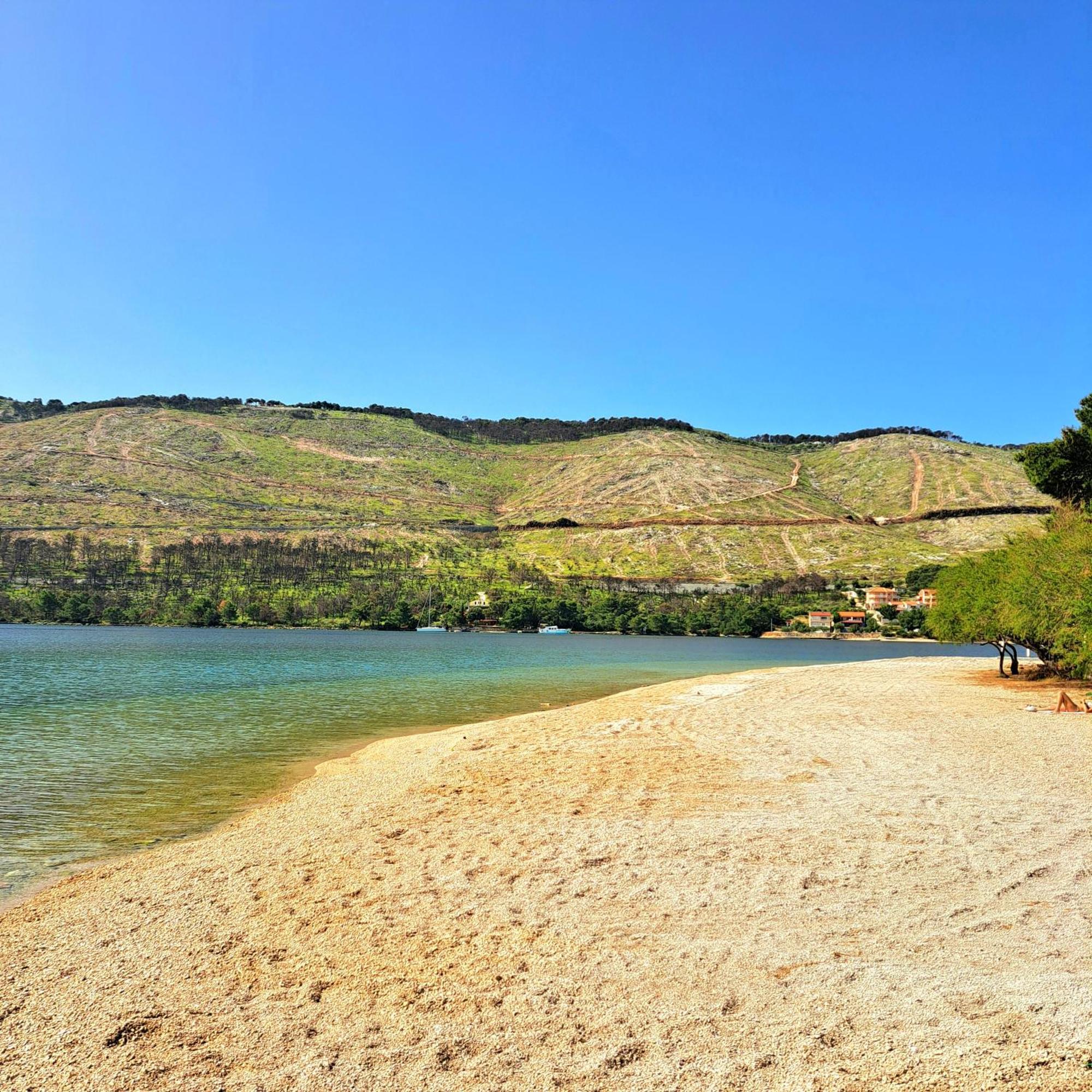 Open Sea Apartmani Grebastica Bagian luar foto