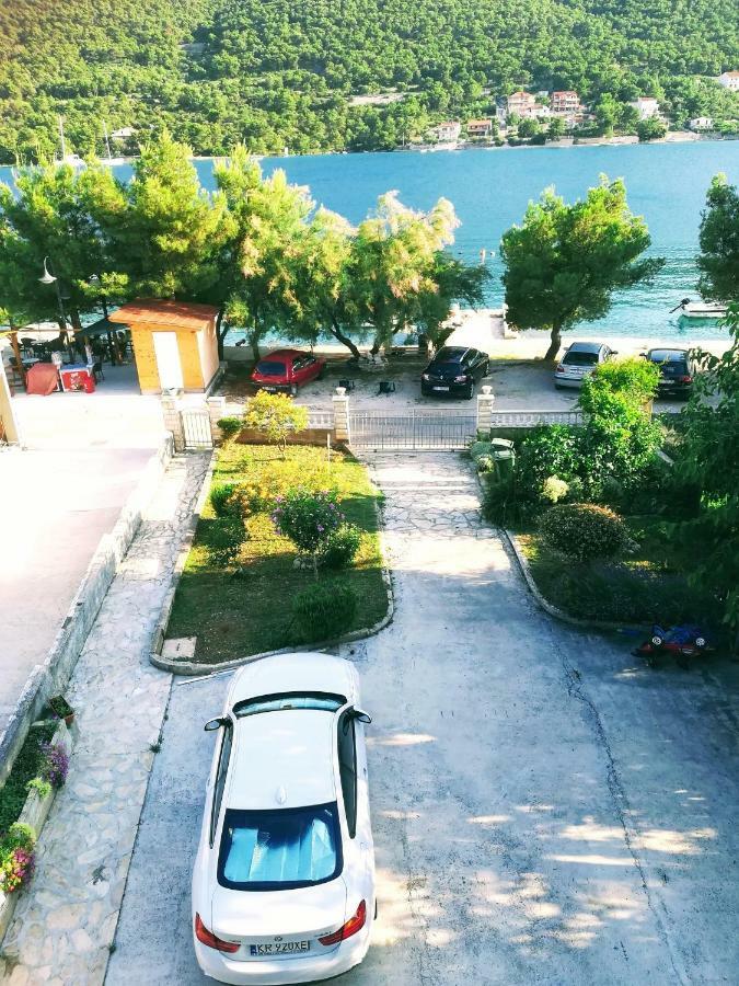 Open Sea Apartmani Grebastica Bagian luar foto
